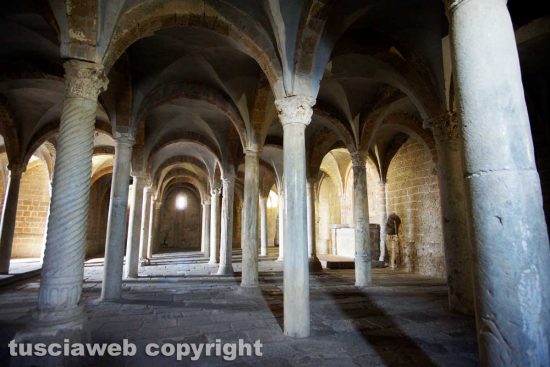 Tuscania - La chiesa di San Pietro