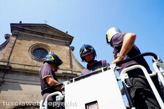 Viterbo - La verifica dei vigili del fuoco al duomo
