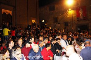 Viterbo - La fagiolata sotto la macchina di Santa Rosa