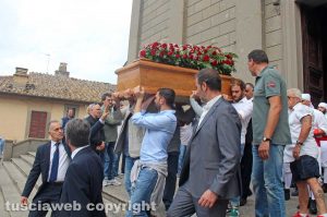 Viterbo - I funerali di Massimo Taratufolo