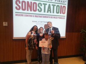 Mario Caprasecca ritira il premio “SonoSTATOio” per l'istituto Da Vinci di Acquapendente