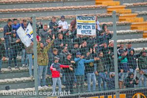 Sport - Calcio - Viterbese - I tifosi in curva