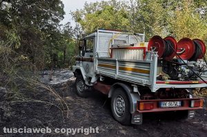 Roccaivecce - Campi in fiamme, il fuoco lambisce due serbatoi di gas e una casa