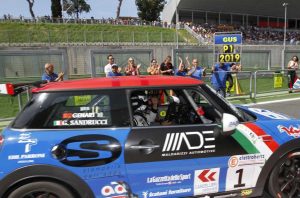 Gustavo Sandrucci trionfa a Vallelumga al Mini challenge