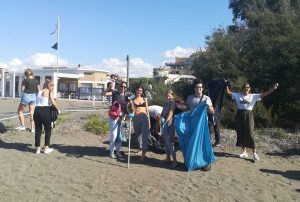 Tarquinia - "Mare da amare", I giovani democratici ripuliscono le spiagge 