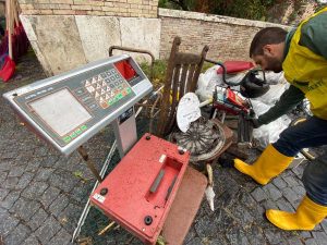 Raccolti ingombranti, biciclette, bottiglie di vetro e plastica