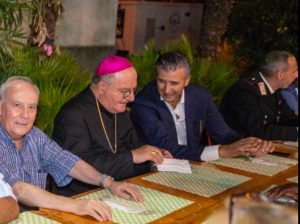 Corchiano - Il benvenuto a don Ilario con il vescovo Romano Rossi