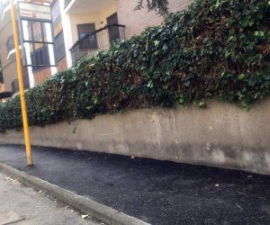 Il marciapiede alla Mazzetta