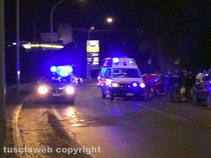 Viterbo - Giovane si sente male sulla Tangenziale ovest - Intervento di 118 e polizia