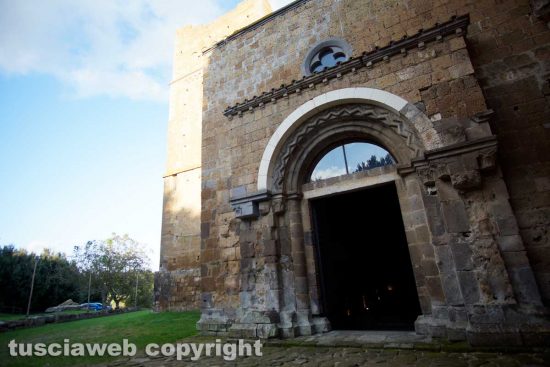 Tuscania - L'abbazia di San Giusto