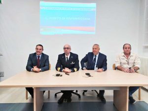 Piloti brasiliani in visita al porto di Civitavecchia