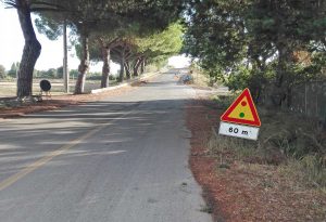Montalto - Strada delle Murelle - Le condizioni in cui versa il cavalcaferrovia