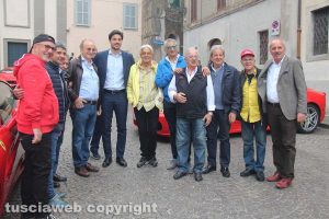 Bassano Romano - Il sindaco con il Club Ferrari Roma Appia Antica