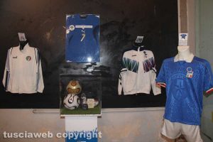 Viterbo - La mostra "Un secolo d'Azzurro"