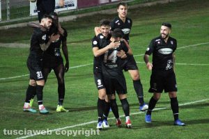 Sport - Calcio - Viterbese - L'esultanza dei gialloblù