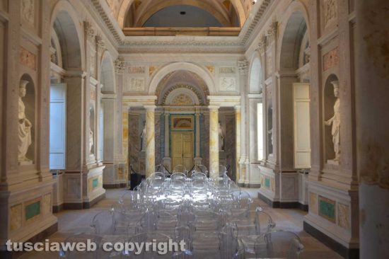Tarquinia - Il salone di palazzo Bruschi Falgari