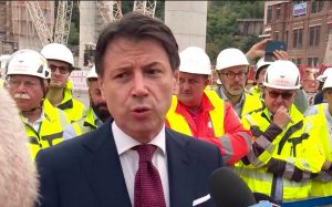Genova - Il premier Conte alla cerimonia del nuovo viadotto Polcevera