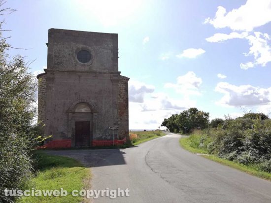 Tuscania - La chiesa della Madonna dell'Olivo