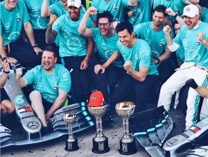 Suzuka - La Mercedes vince il titolo costruttori 2019