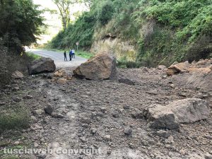Viterbo - Frana su Strada Acquabianca