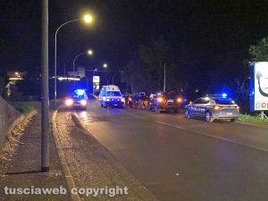 Viterbo - Giovane si sente male sulla Tangenziale ovest - Intervento di 118 e polizia