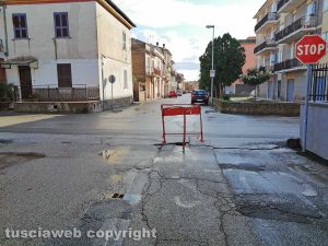 Tuscania - Degrado in via Cesare Battisti