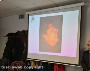 Tribunale - La targa intitolata all'avvocato Luciana Zampi