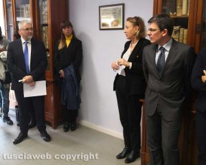 Tribunale - La targa intitolata all'avvocato Luciana Zampi