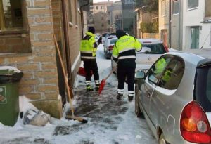 Maltempo - Neve - La protezione civile di Piansano in azione