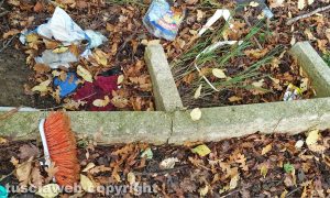 Orte - Rifiuti abbandonati a parco San Marco
