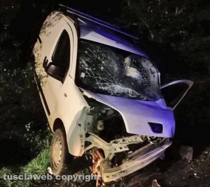 Ischia di Castro - Frontale, un morto e due feriti