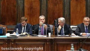 Viterbo - Consiglio comunale - Giovanni Arena con la borraccia