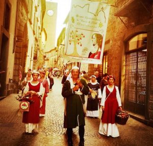 Amici del Colle - Gruppo rievocatori storici "La rocca di Matilde"