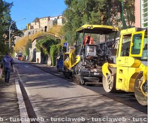 Orte - Rifacimento dell'asfalto a via De Dominicis