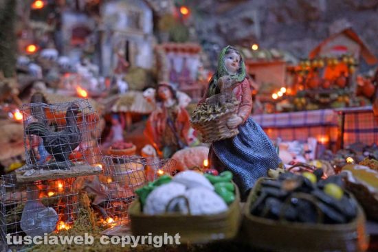 Viterbo - La casa presepe di Vincenzo Fini e Antonella Rocchetti