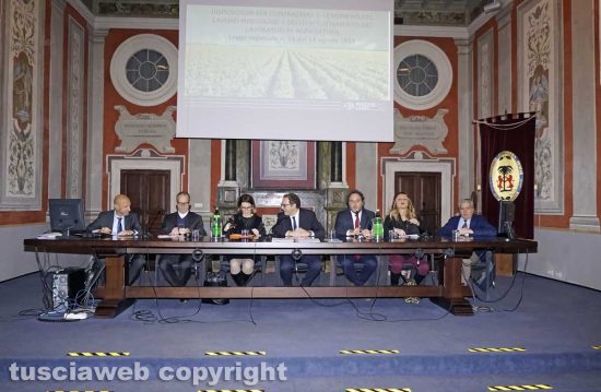 Viterbo - La presentazione della legge regionale contro il caporalato
