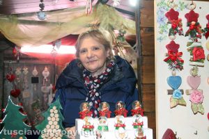 Viterbo - Mercatini di Natale, la commerciante Silvana Marino