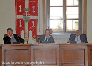 L'ingegnere Giancarlo Daniele della segreteria Ato, il presidente della provincia Pietro Nocchi e il presidente di Talete Andrea Bossola
