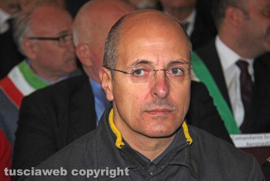Viterbo - Il comandate provinciale dei vigili del fuoco Davide Pozzi