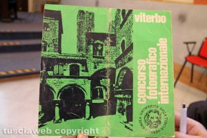 Viterbo - L'opuscolo sul concorso internazionale di fotografia del 1975