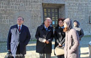 Viterbo - Visita della Soprintendenza alla loggia dei Papi