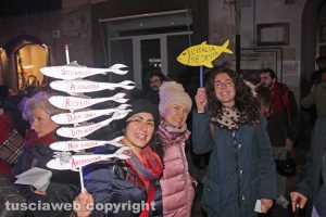 Viterbo - Manifestazione delle Sardine a piazza delle Erbe