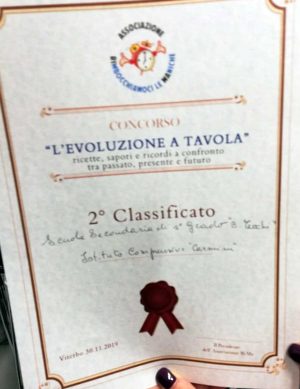 La scuola media Tecchi seconda a "L'evoluzione in tavola"