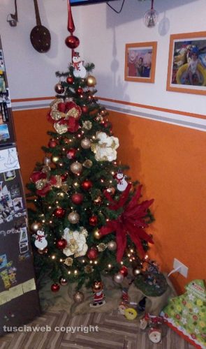 Montalto di Castro - Albero di Natale a casa Biancini