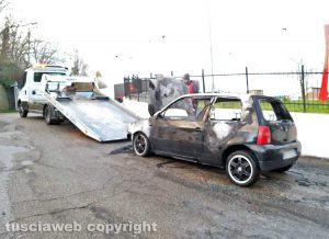 Montefiascone - Auto in fiamme