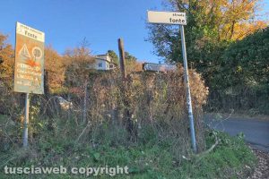Viterbo - Strada Fonte chiusa per frana