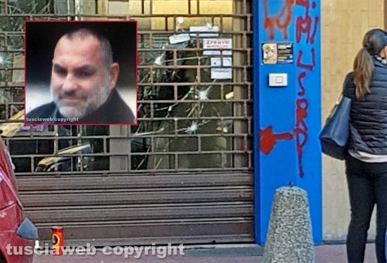 Mafia viterbese - Uno dei compro oro presi di mira dal sodalizio (nel riquadro Giuseppe Trovato)