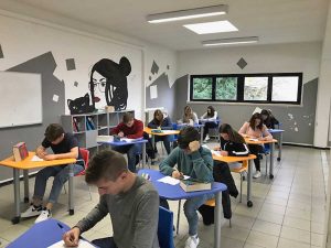 Montefiascone - Gli studenti dell'istituto Dalla Chiesa