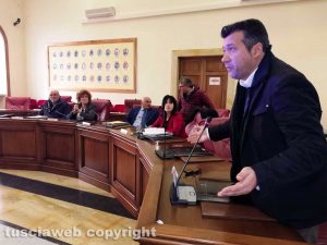 Viterbo - La seduta del consiglio provinciale