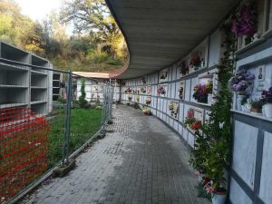 Il cimitero di Ischia di Castro